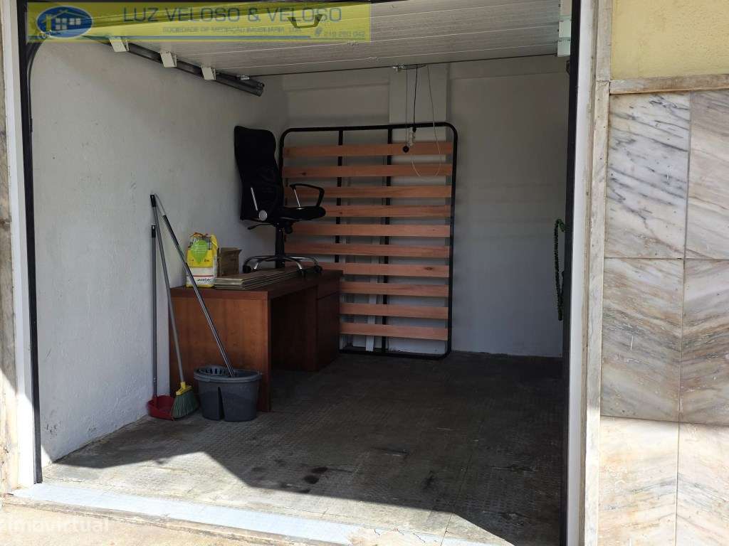 T2 Serra das Minas, remodelado, Arrecadação/Garagem-42