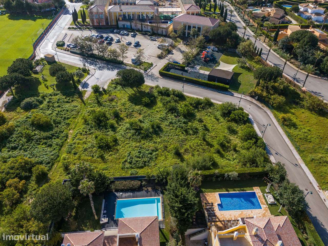 Lote urbano para venda em Resort de luxo em Lagos - Grande imagem: 4/10
