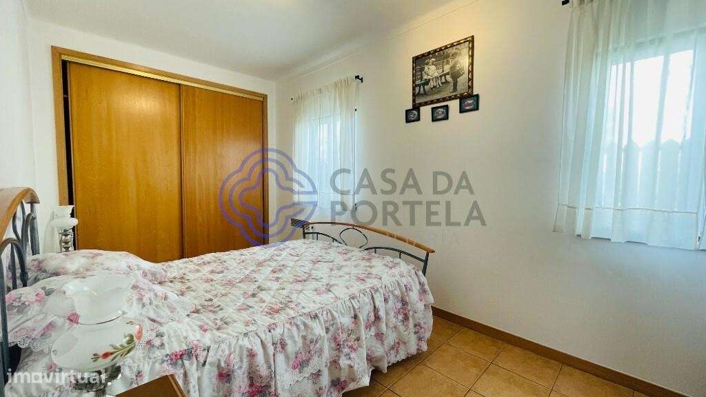 Moradia Exclusiva em Zona Tranquila de Ceira-10