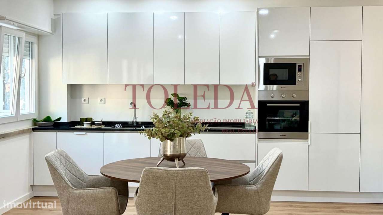 T3 Remodelado ao Colombo c/ varanda 3 WC-25
