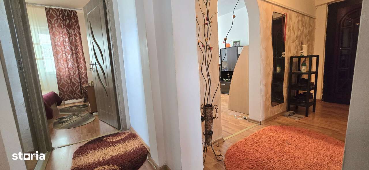 Comision zero la cumparator! Vanzare apartament 3camere micro 11-7