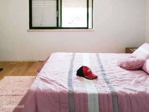 Moradia de 3 pisos com garagem dupla fechada - Grande imagem: 4/12