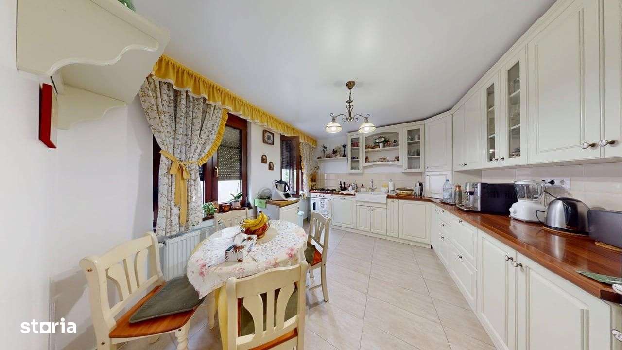 Casa individuala - 5 camere, 210 mp utili + teren de 450 mp-V. Aurie - Imagine principală: 4/11