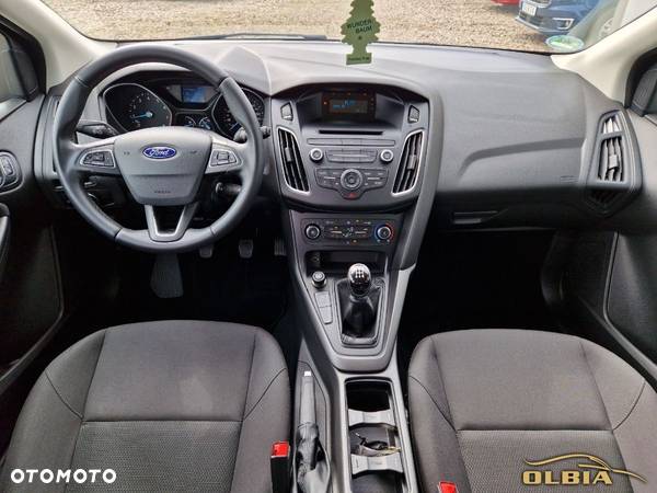 Ford Focus - 9