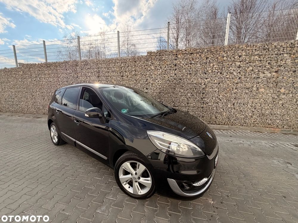 Renault Grand Scenic III (2009-2016) Energy dCi 130 Start & Stop Bose Edition 2012