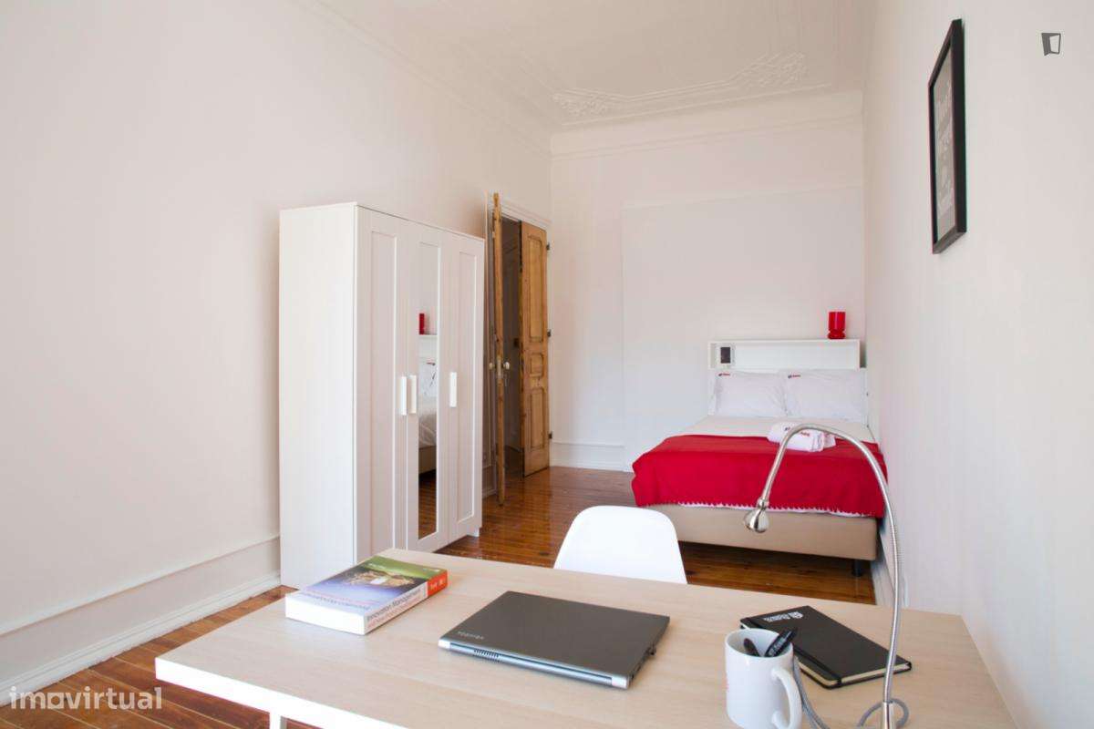 Quarto - localizado em Saldanha Lisbon - Grande imagem: 3/10