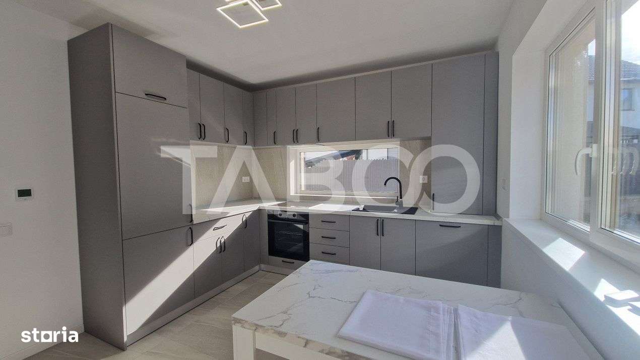 Casa moderna cu 4 camere 2 bai si curte in Selimbar zona rezidentiala - Imagine principală: 5/17