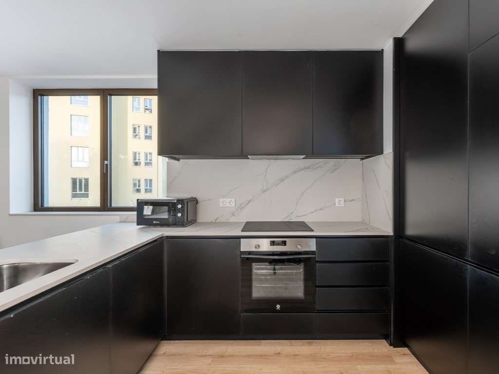 Apartamento T1 convertido em T2, inserido condomínio fechado - Empr...-8