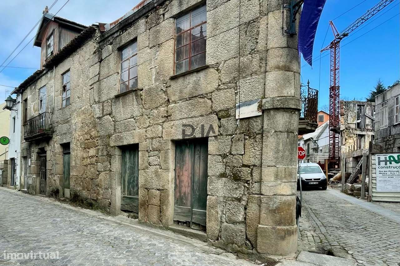 Moradia para reabilitar em Santar - Grande imagem: 3/5