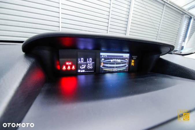 Subaru Forester 2.0i Comfort Lineartronic EU6 - 24