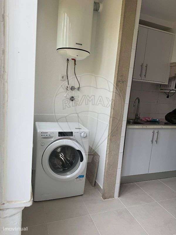 Apartamento T2 para arrendamento - Grande imagem: 2/9