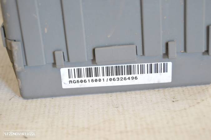 TAMPA CAIXA FUSIVEIS TAMPA PAINEL COMANDO CONTROLO RG50615001 06326496 E140E9BG 060911 SMGE230 SMG E230 HONDA CIVIC VIII 8 MK8 FN2 FN 2 2.2 i-CTDi 4WD 16V 140CV N22A2 - 8