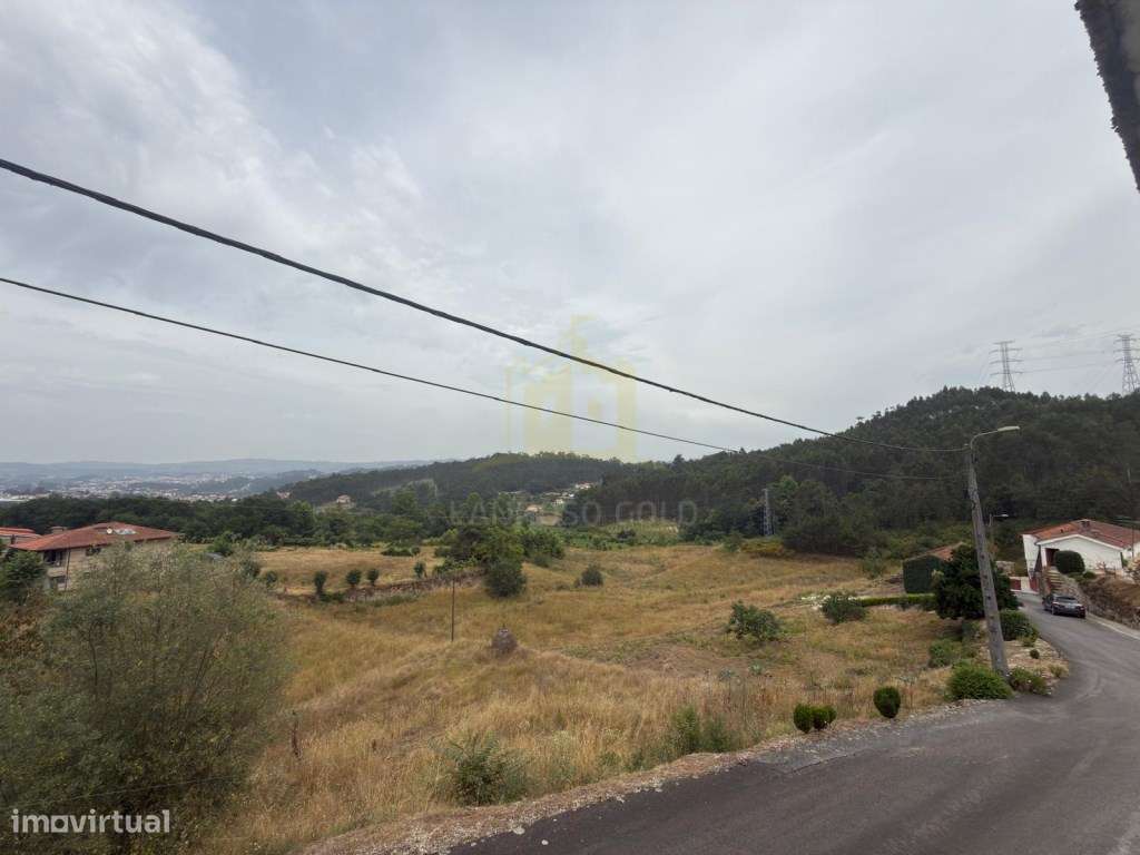 Moradia com Terreno para Restauro | 10 Hectares | Fafe-29