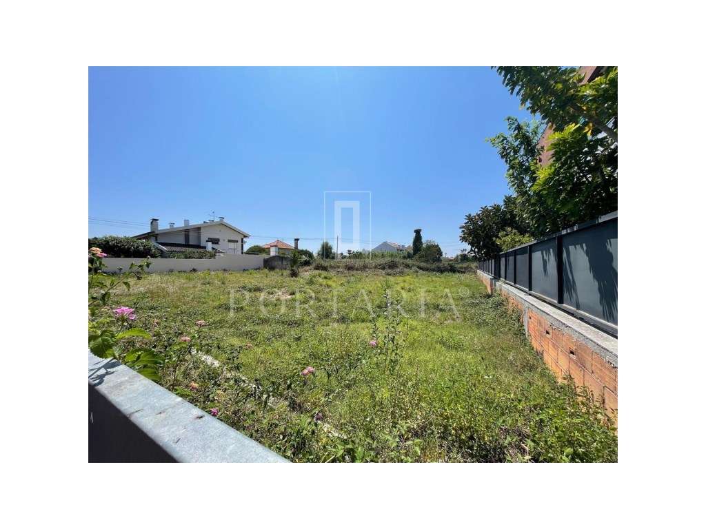 Terreno urbano na Praceta Casas do Sal em Aveiro - Grande imagem: 3/17