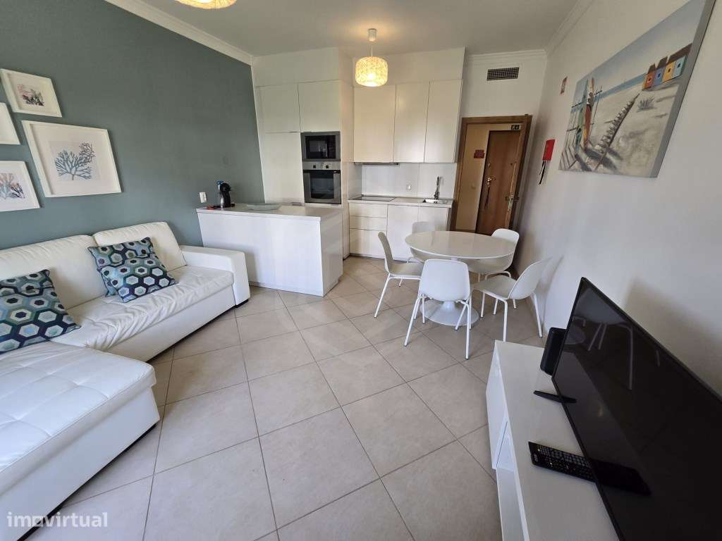 Apartamento T2, com garagem e piscina, Albufeira - Grande imagem: 5/36