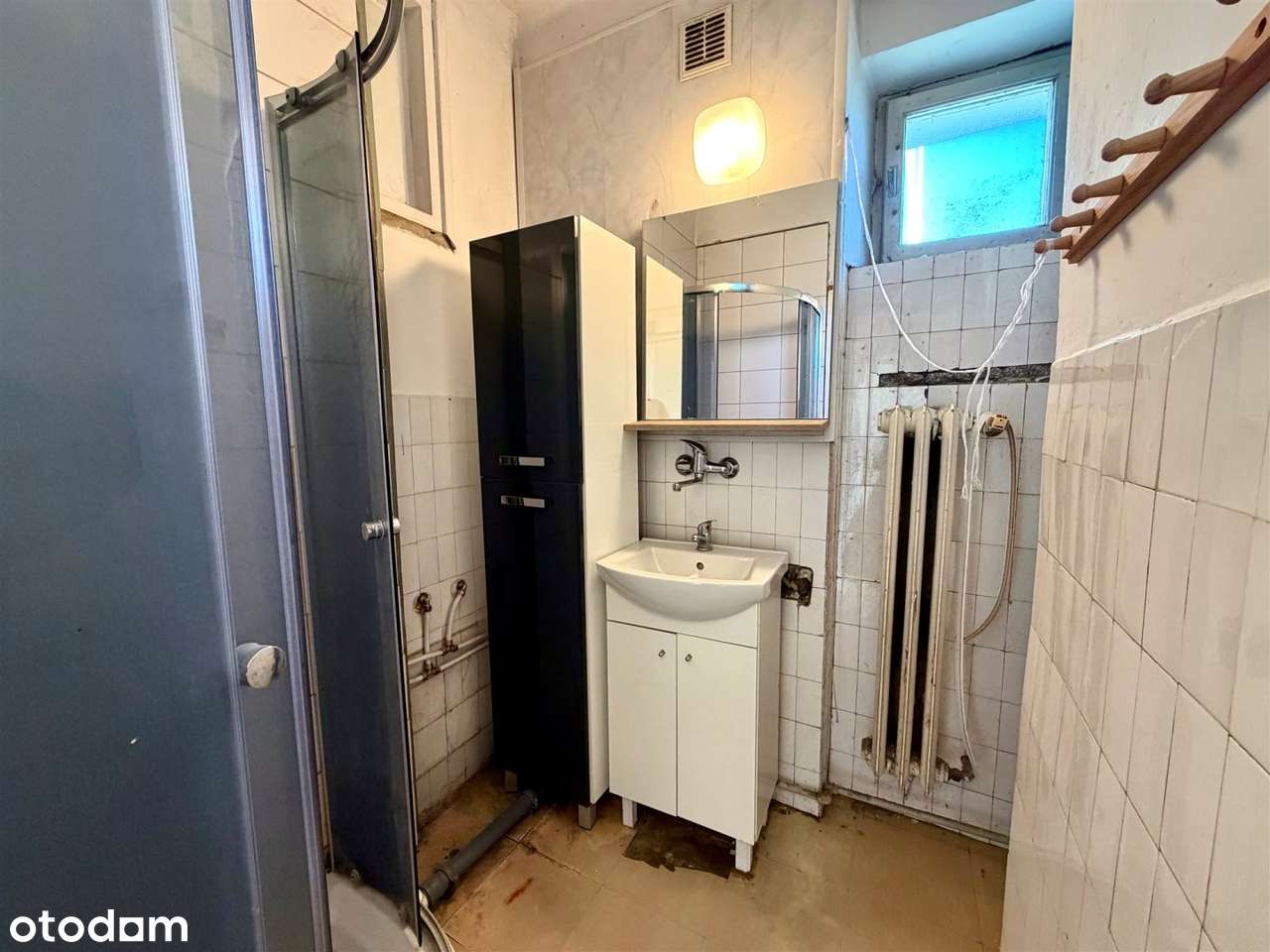 4 pokoje, osiedle Doły, do remontu, garaż-8