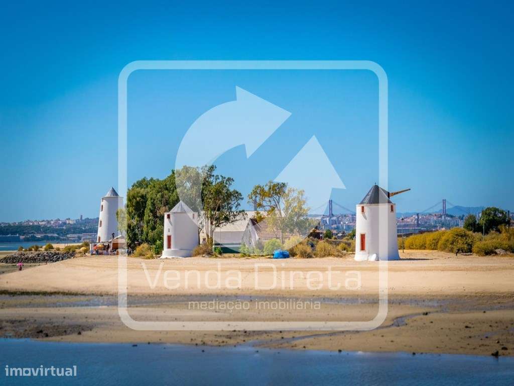 2 Lojas no centro do Barreiro. - Grande imagem: 4/10