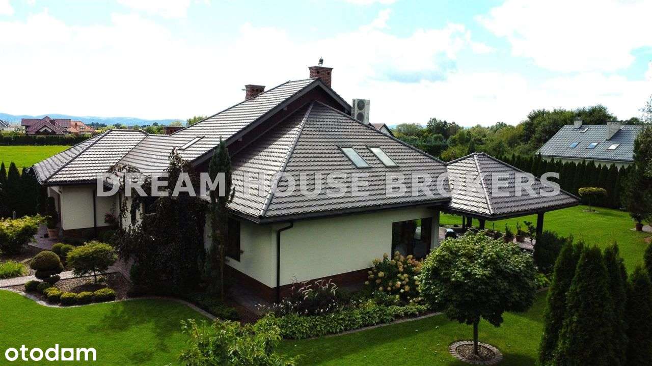 Dom-rezydencja na sprzedaż w Krościenku Wyżnym-4