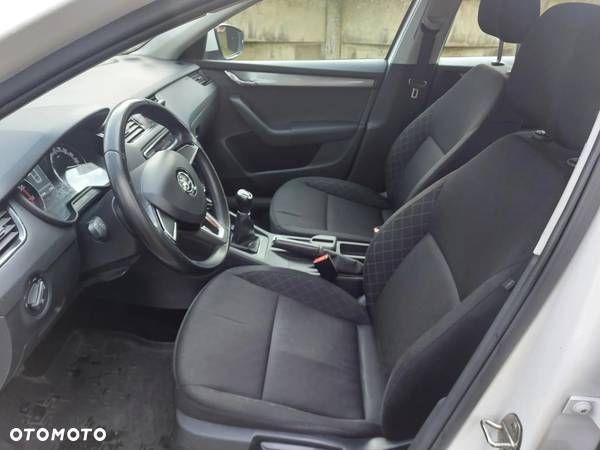 Skoda Octavia 1.0 TSI Active - 19