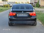 BMW Seria 3 320d DPF Edition Sport - 4