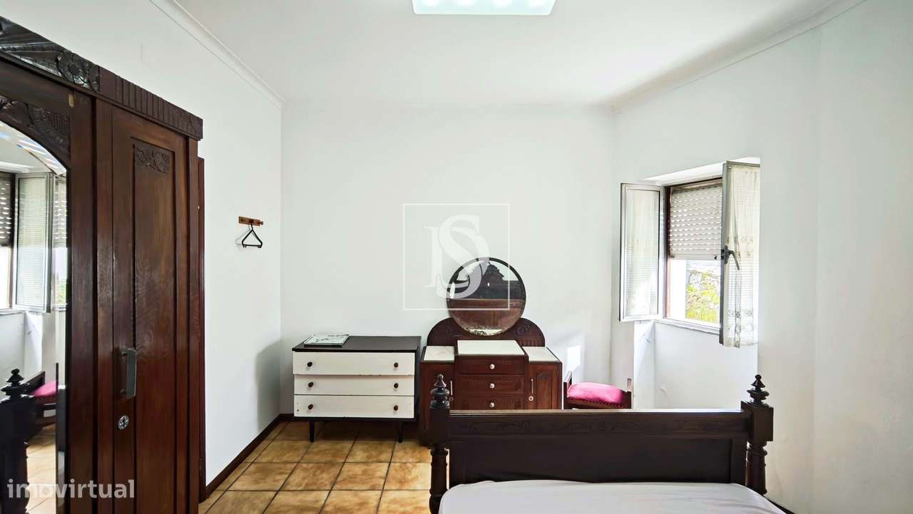 Predio com Habitação e Comércio no Centro de Lanheses - Grande imagem: 5/42