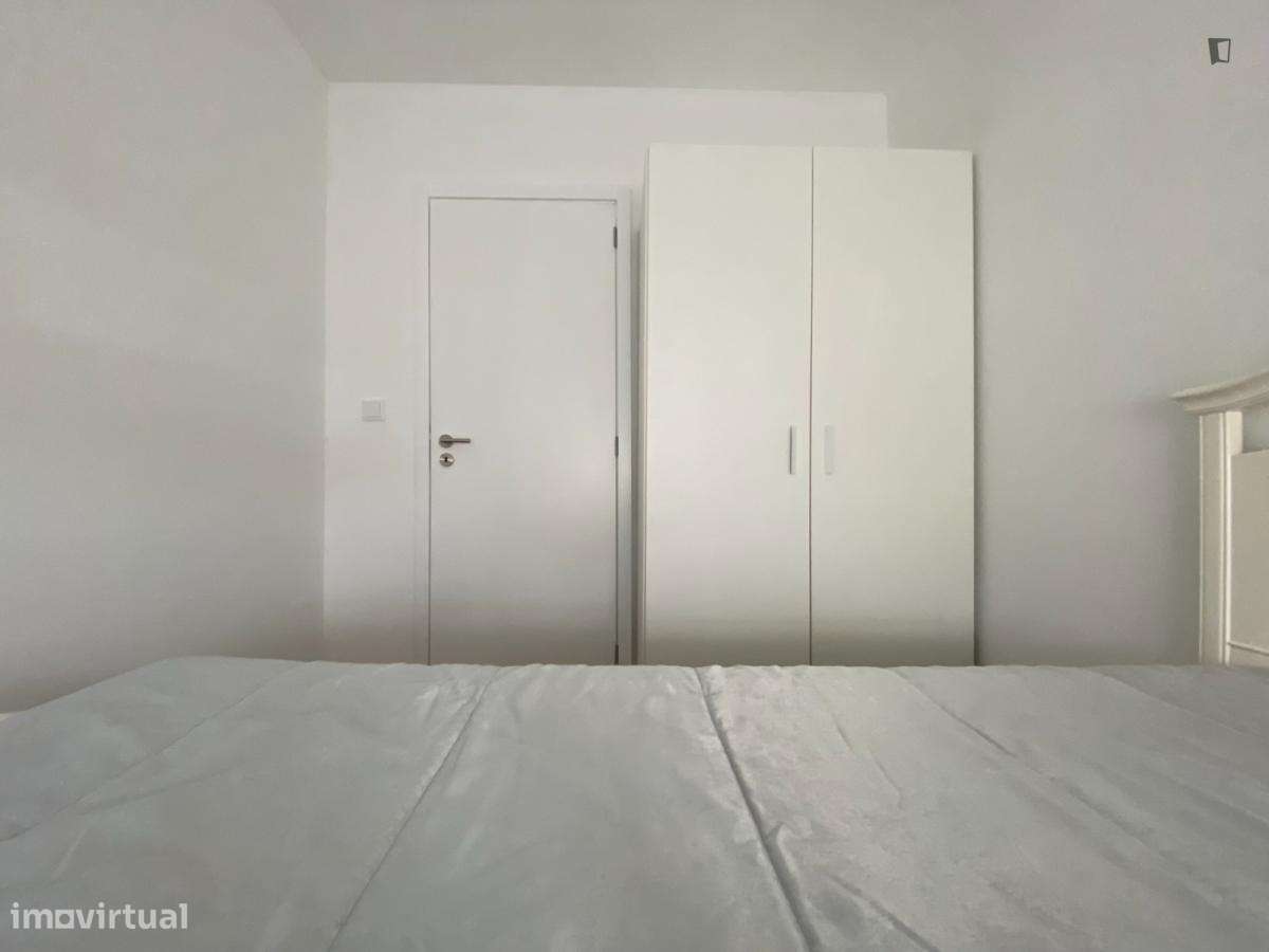Quarto - localizado em Ramalde Porto - Grande imagem: 5/10