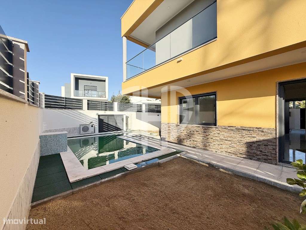 Moradia Isolada T4 Nova com Piscina Aquecida | Caparica | Conclusão...-58