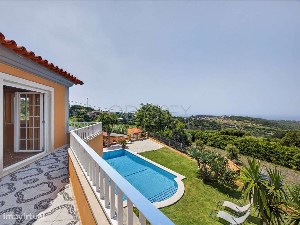 Villa T3 com piscina e vistas panorâmicas aninhada na aldeia histór...-40