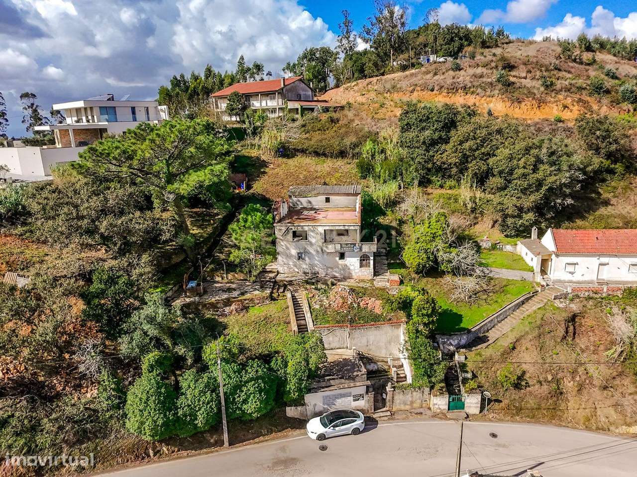 Propriedade com Grande Potencial de Transformação e Investimento na Ve - Grande imagem: 5/40