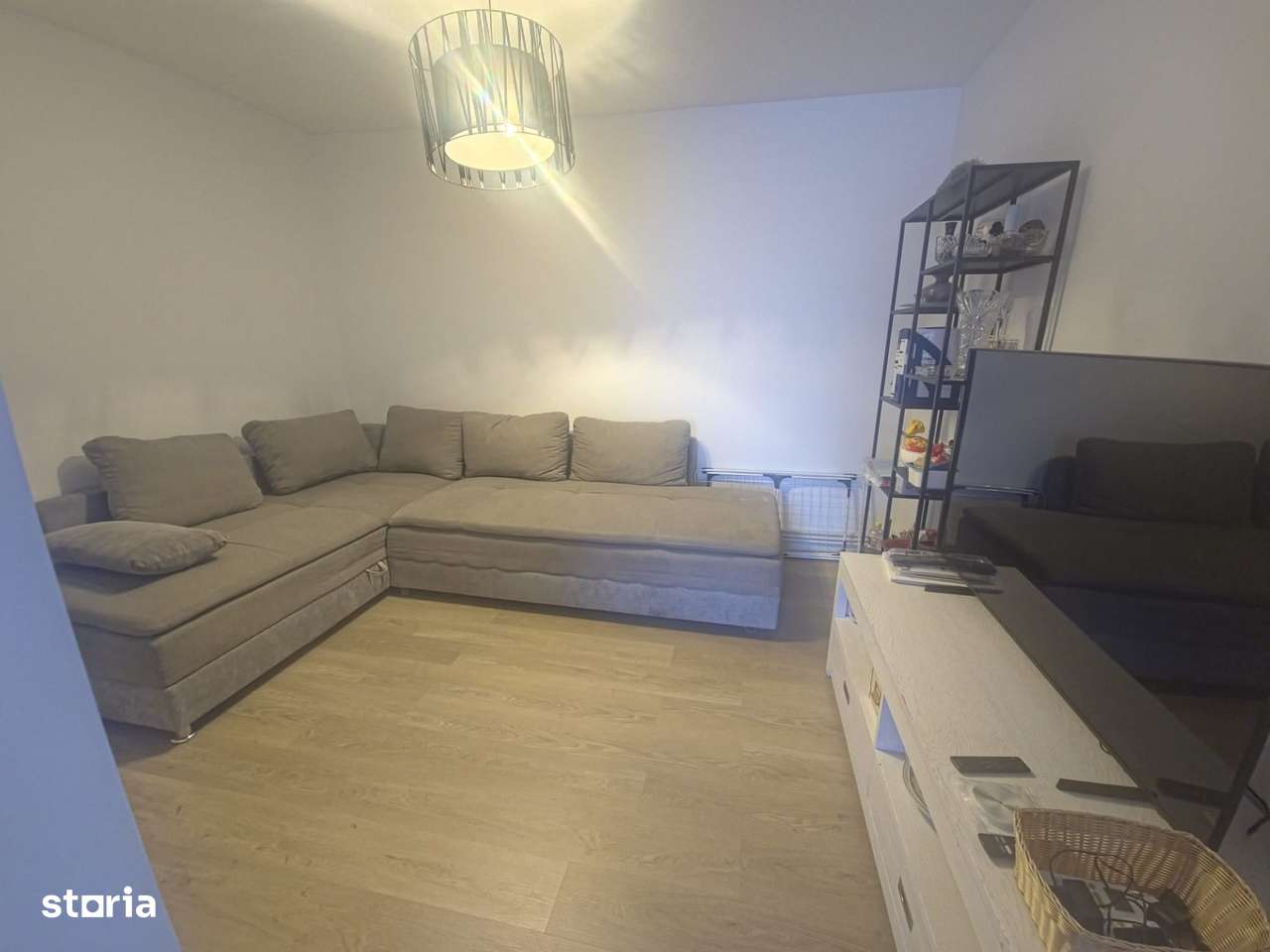 Trocadero casa P+M 3 camere termen lung