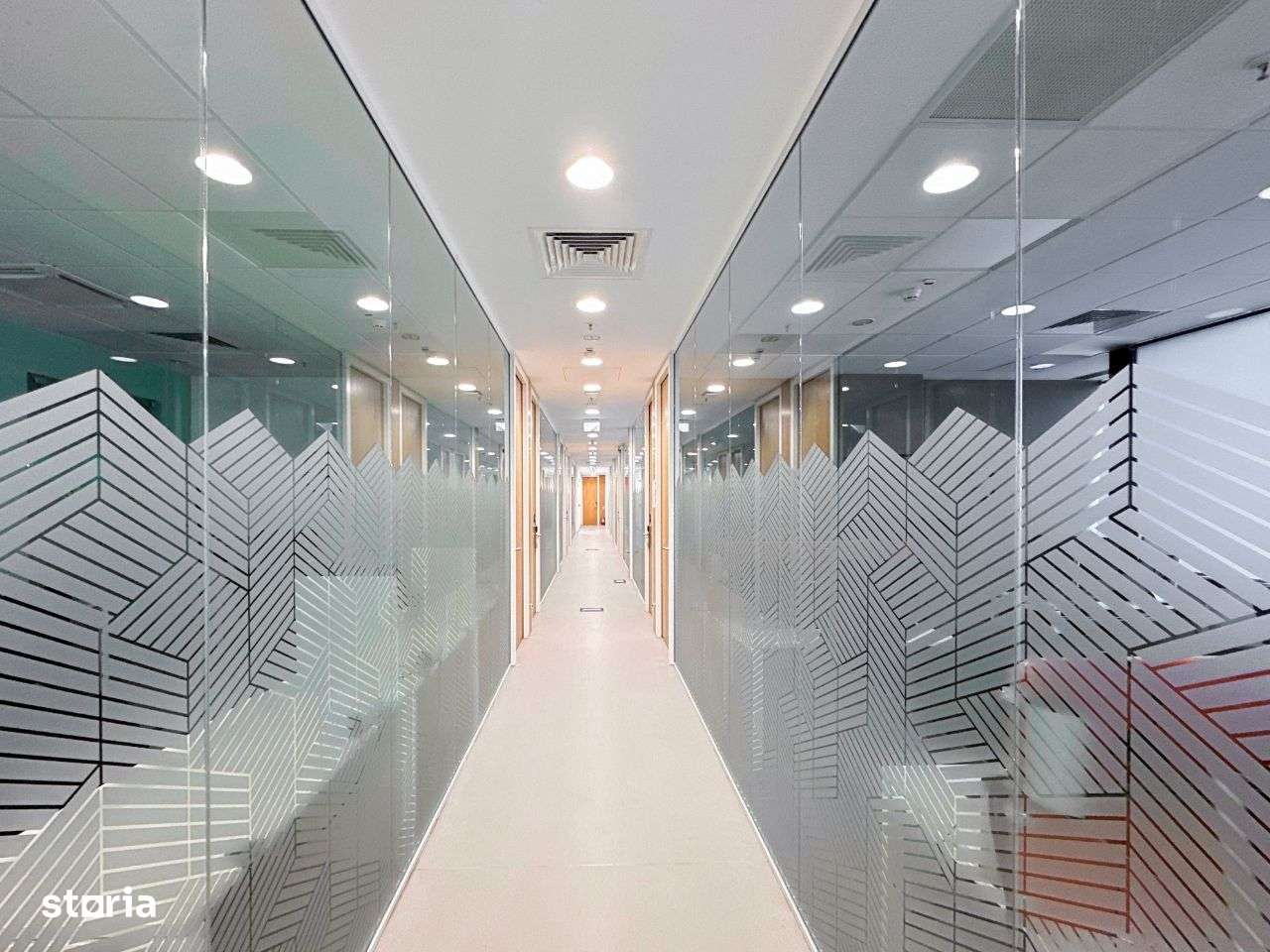 Abonamente flexibile de co-working în Spaces Business Garden - Imagine principală: 4/4