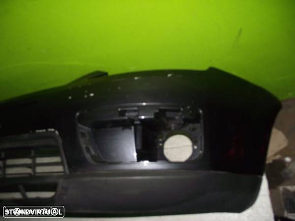 Para Choques Frente Ford C-Max - 2003 / 2007 - PCH1044 - 4