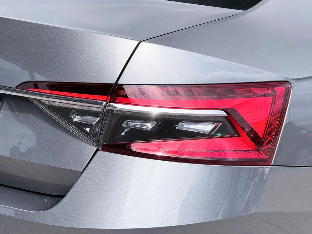 Skoda Superb 2.0 TSI Style DSG 190 KM — zdjęcie 5