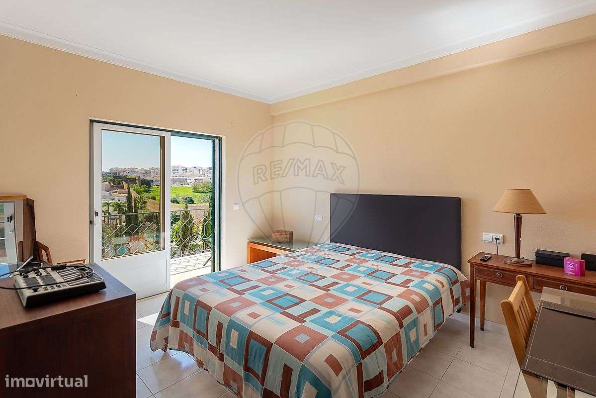 Moradia T5 para venda-19