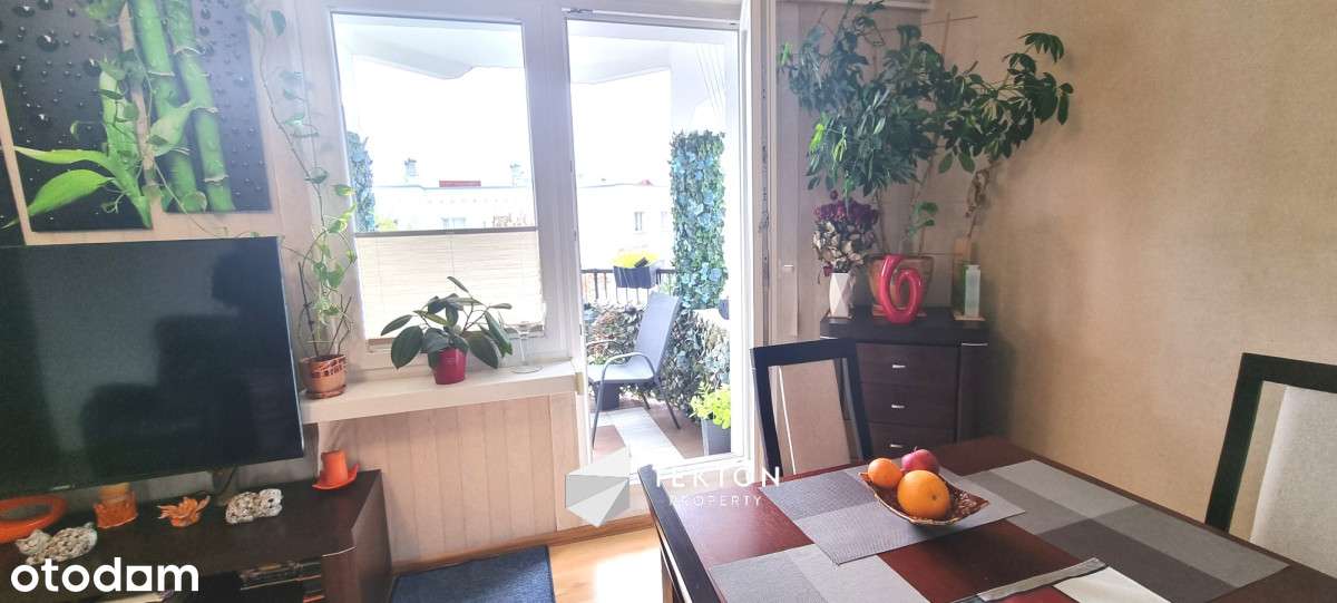 M4 z meblami w trwałej zabudowie i kuchennym Agd! - Pełny obrazek: 4/19