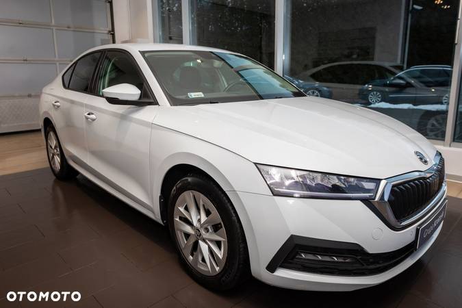 Skoda Octavia 2.0 TDI Ambition DSG - 6