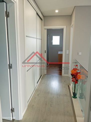 Moradia T4 com Jardim e Parqueamento na Marisol, Corroios-32