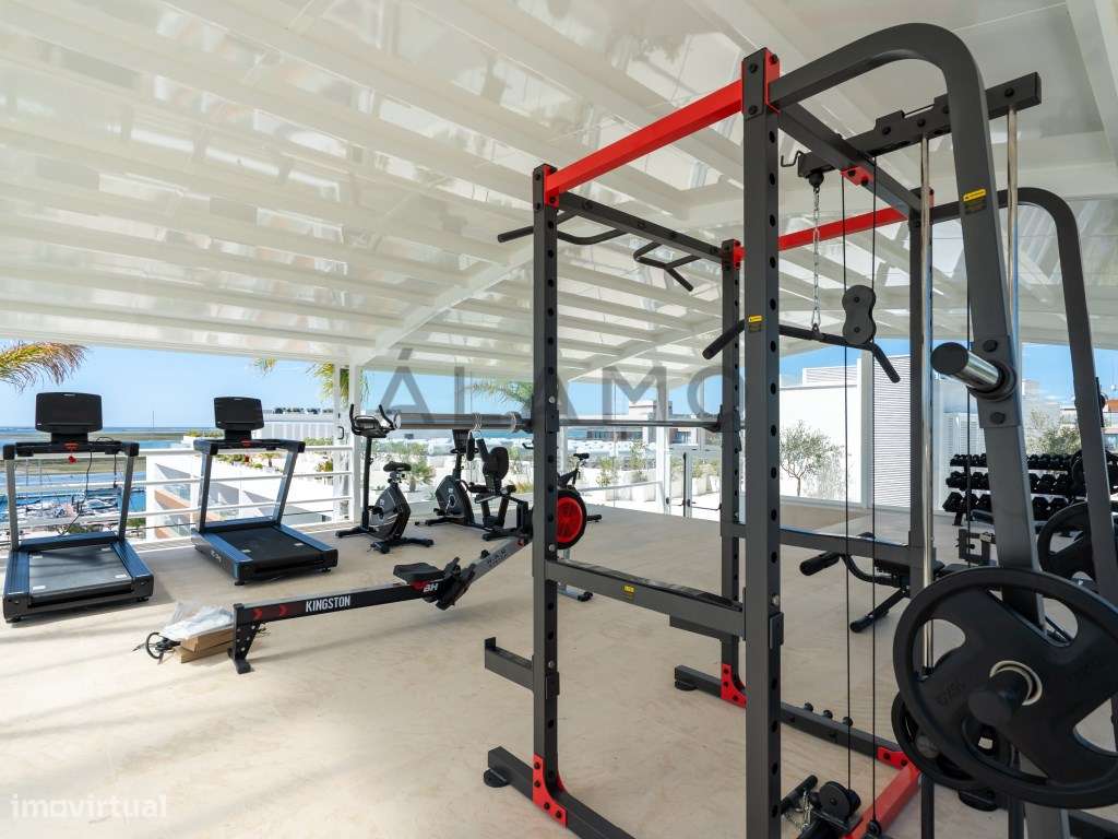 Apartamento T1 em empreendimento de luxo na Marina de Olhão-26