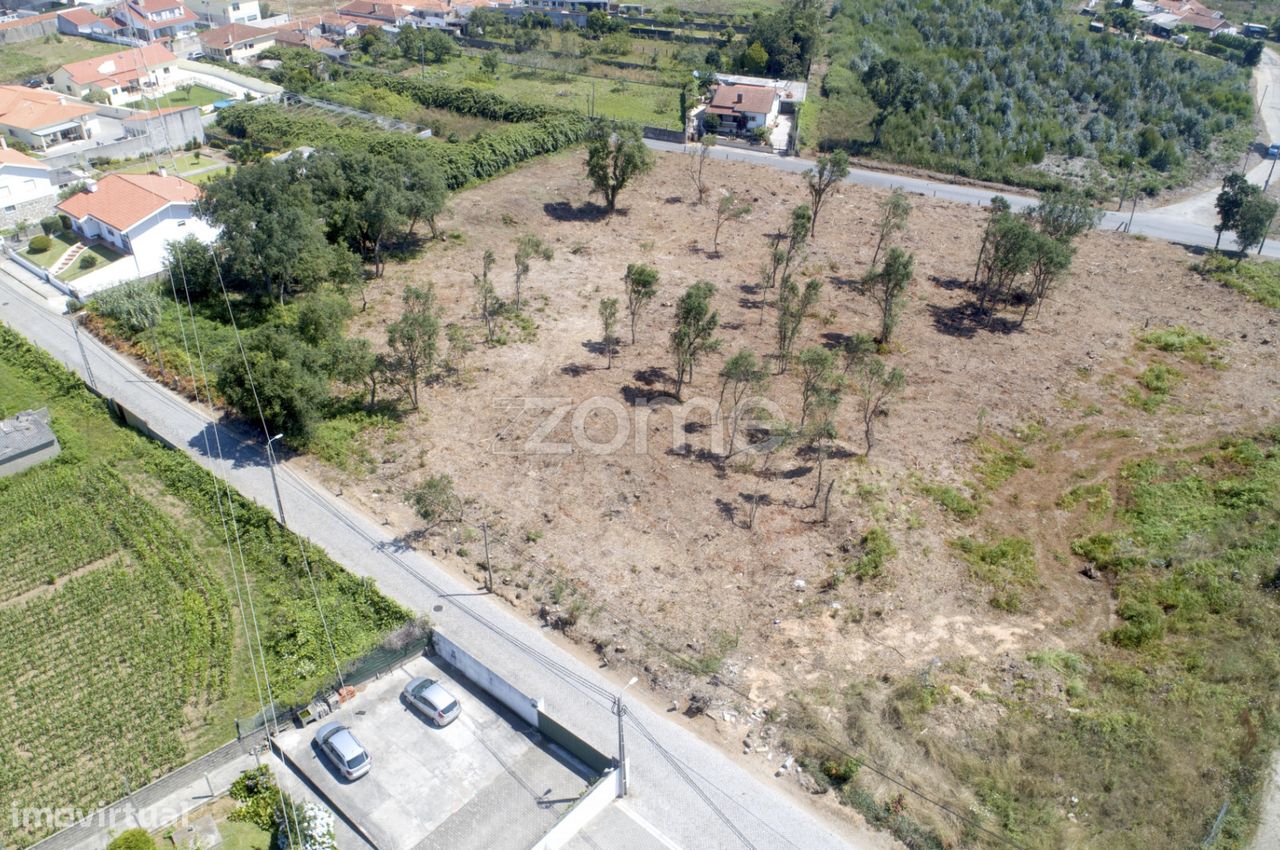 Terreno para construção com 8.787 m2 - Arcozelo, Vila Nova de Gaia - Grande imagem: 1/27