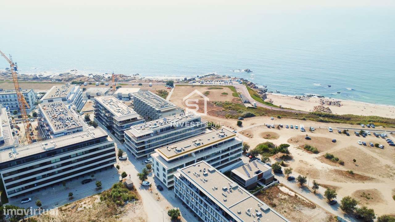 Apartamento T2 | Vistas Mar | Varandas| 2 Lug Garagem-11
