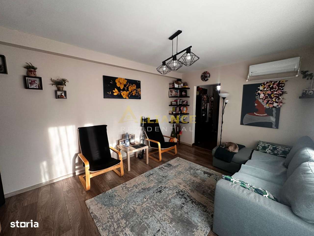 Apartament 3 camere Sector 4