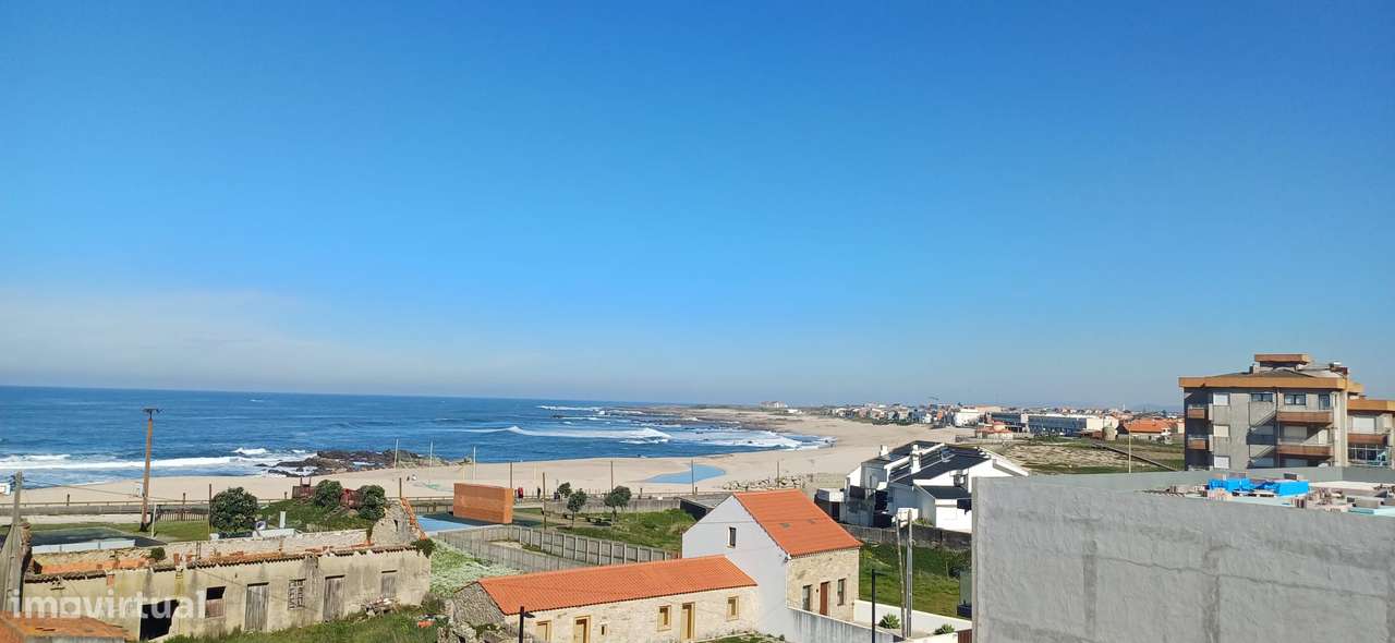 Apartamento T2 - 1ª Linha da Praia - Povoa Varzim - Grande imagem: 2/22