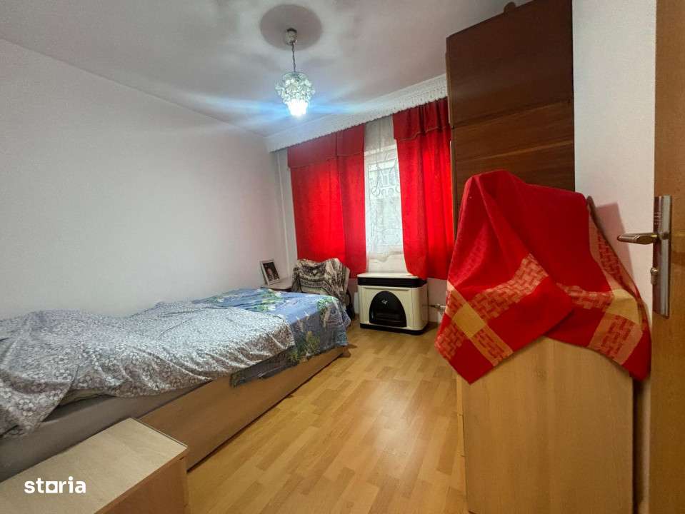 Vanzare - Apartament cu 3 camere, etaj 2, suprafata utila de 54,36 mp - Imagine principală: 3/13