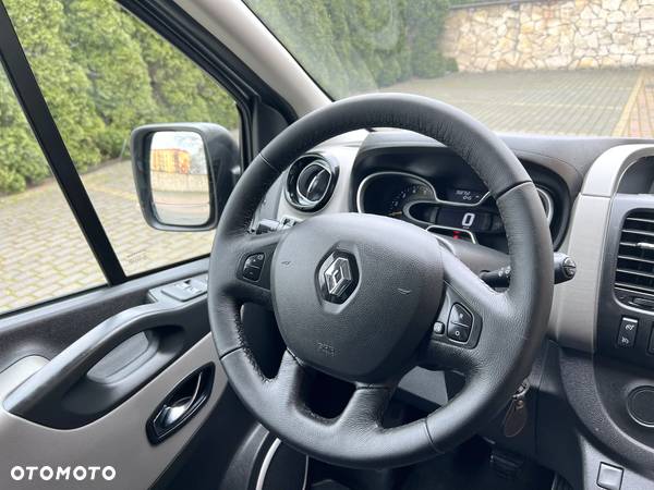 Renault Trafic - 15