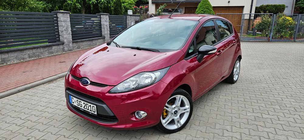 Ford Fiesta Mk7 1.25 Champions Edition 2012