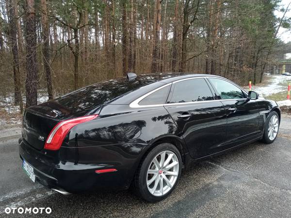 Jaguar XJ 3.0 V6 Kompressor AWD Langversion Portfolio - 3