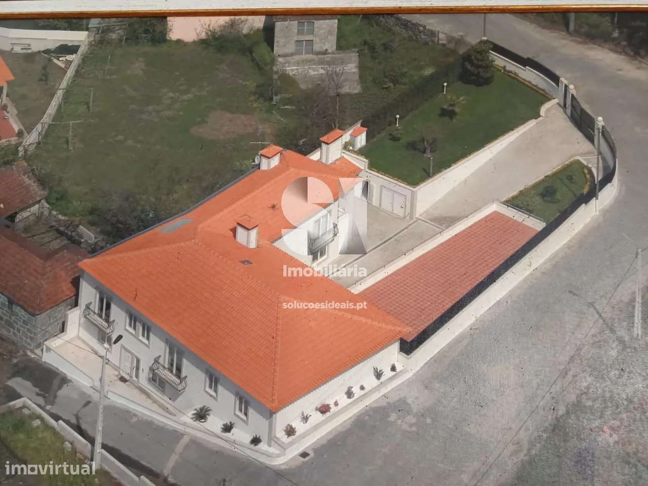 Moradia Isolada T5 - Grande imagem: 2/50