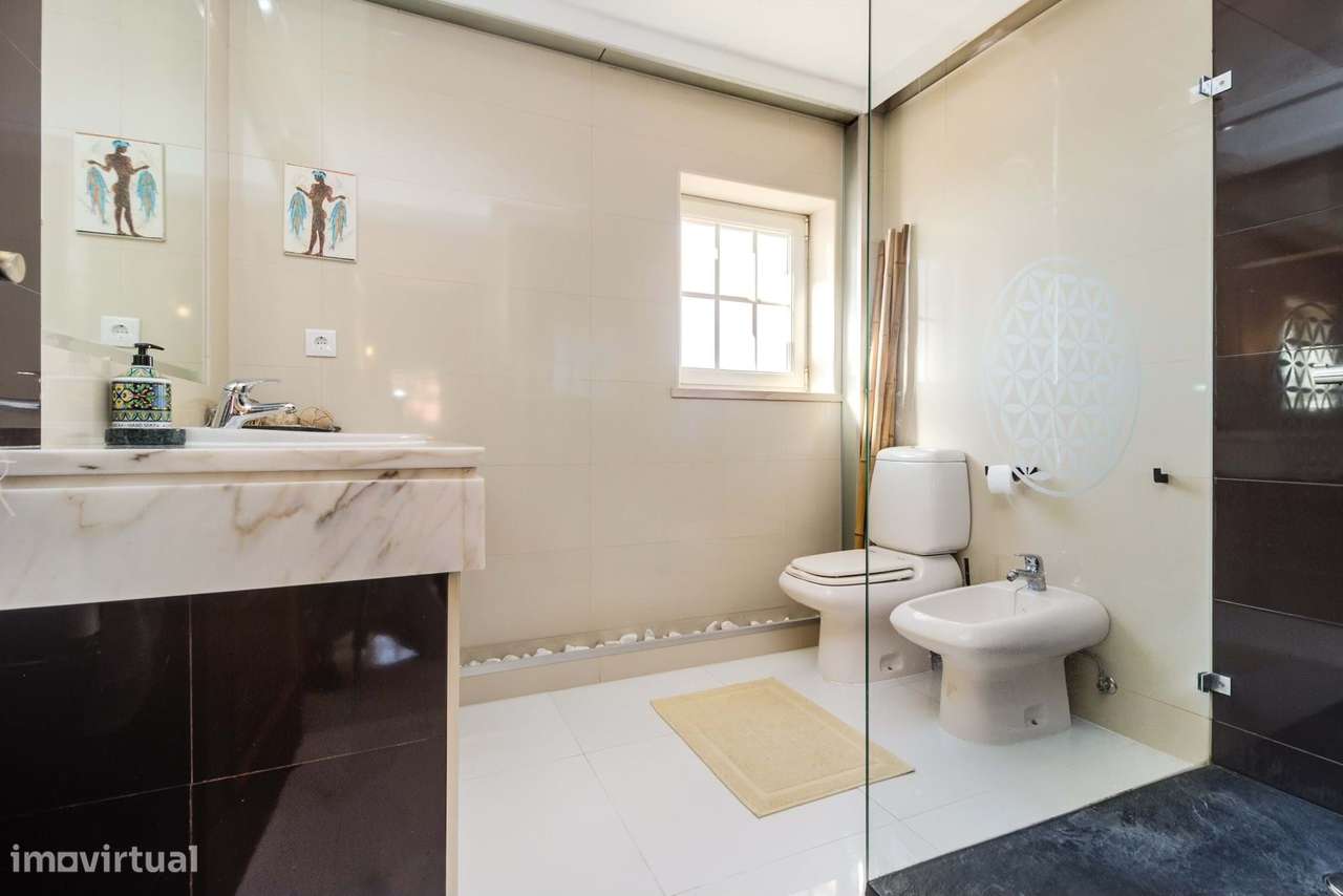 Moradia T6 com Piscina aquecida, Court de Ténis e Jardim na Lourinhã –-25