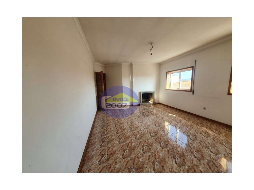Apartamento T2 Oliveira de Azeméis - Grande imagem: 5/14