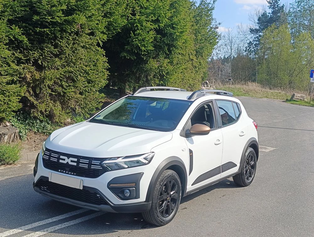 Dacia Sandero III 1.0 TCe Laureate S&S 2024